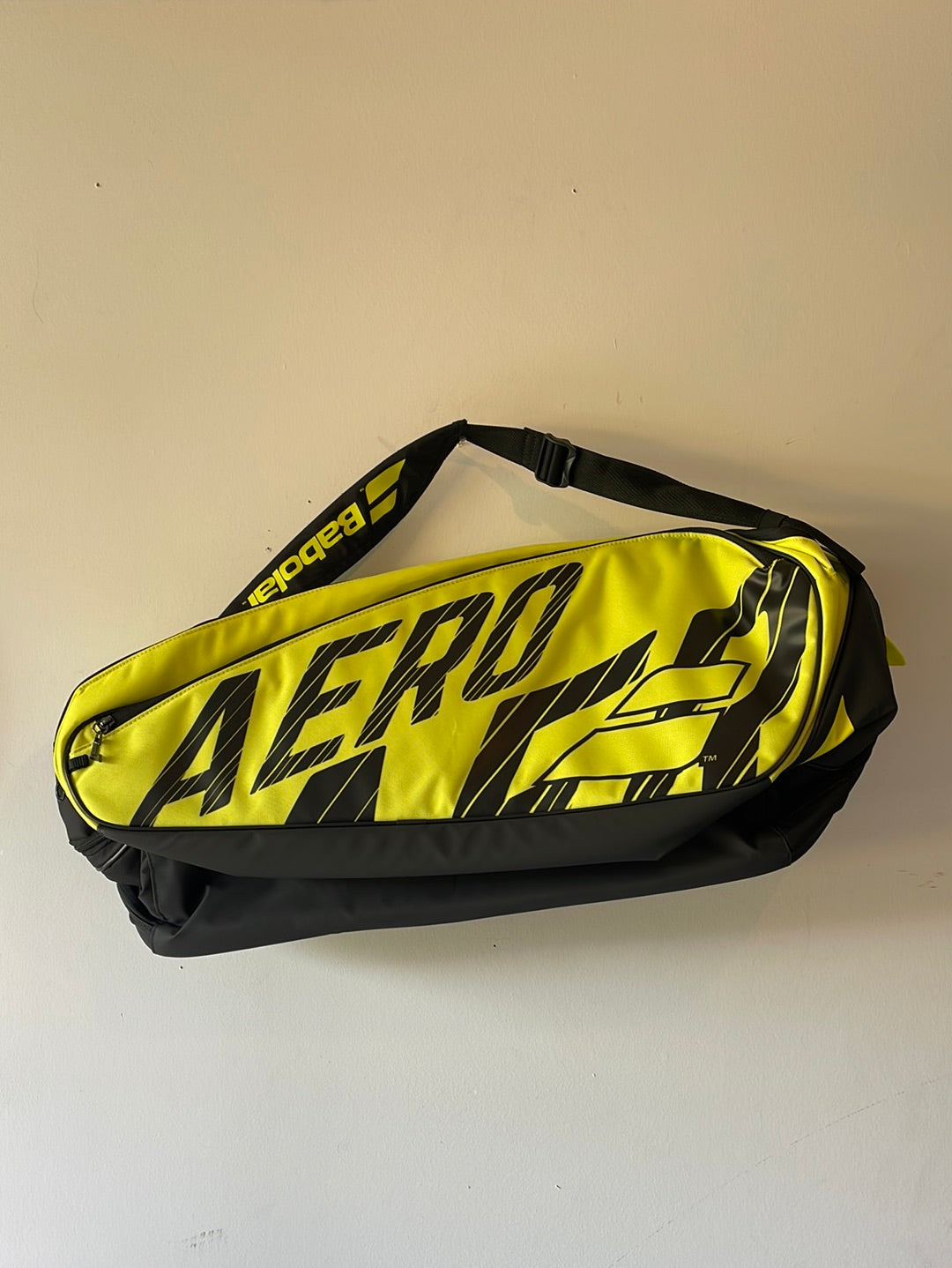Babolat Pure Aero 12-Pack Tennis Racket Bag